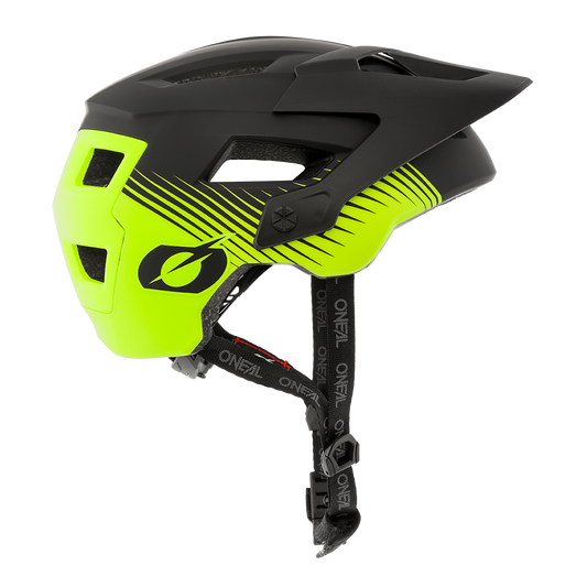 Casco O'Neal Defender