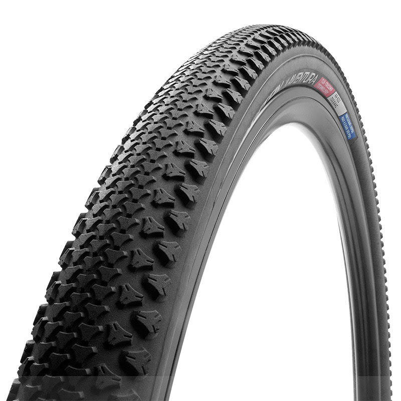 700x44 AVENTURA Gravel Tubeless Ready Tire Black
