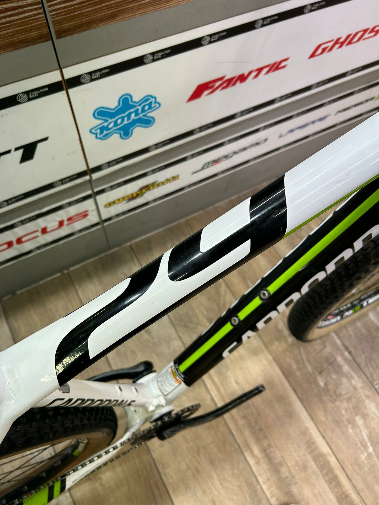 Cannondale F29 Factory Racing Veľkosť l - použitá