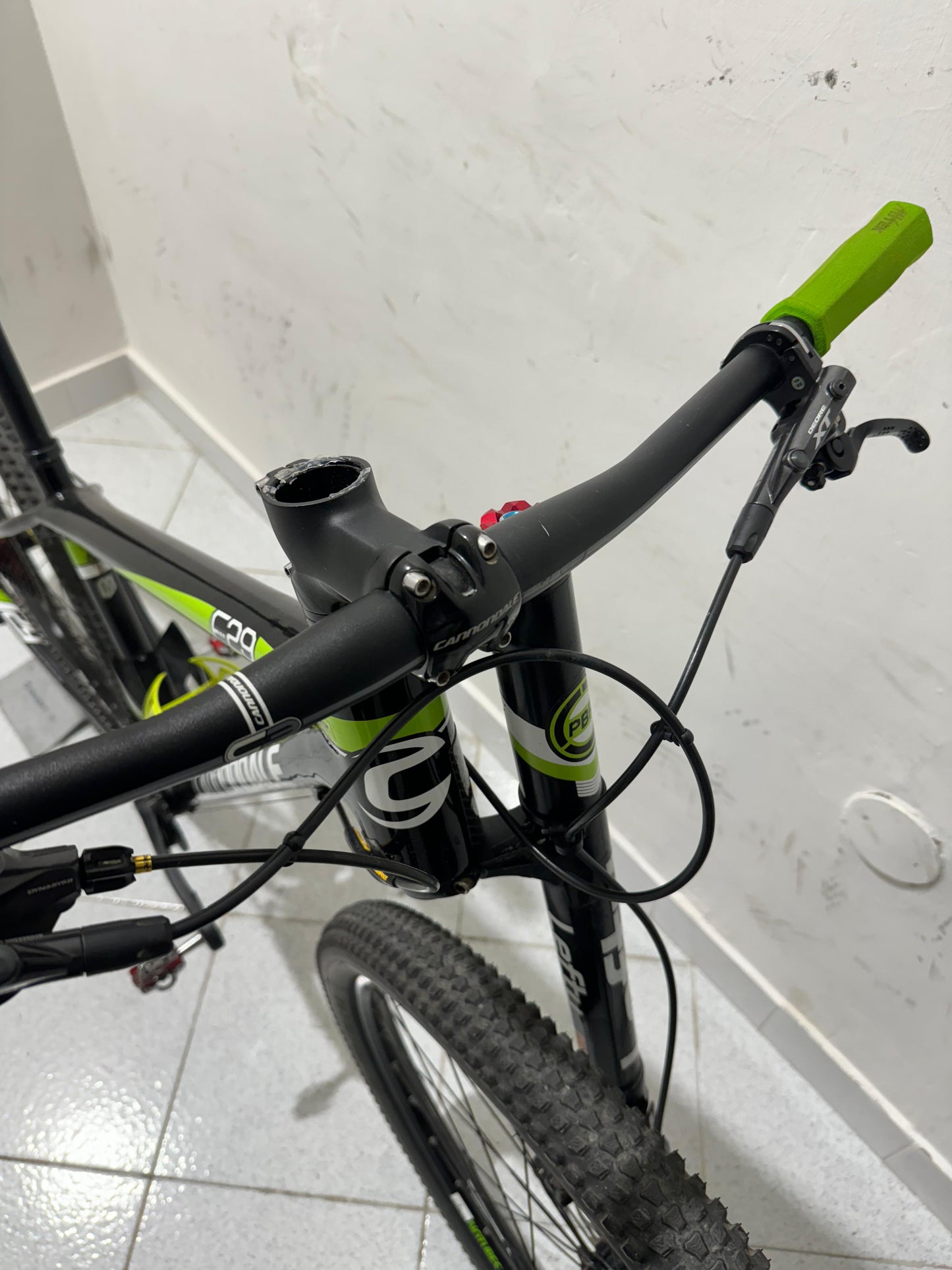 Cannondale F29 Taille m - Utilisé