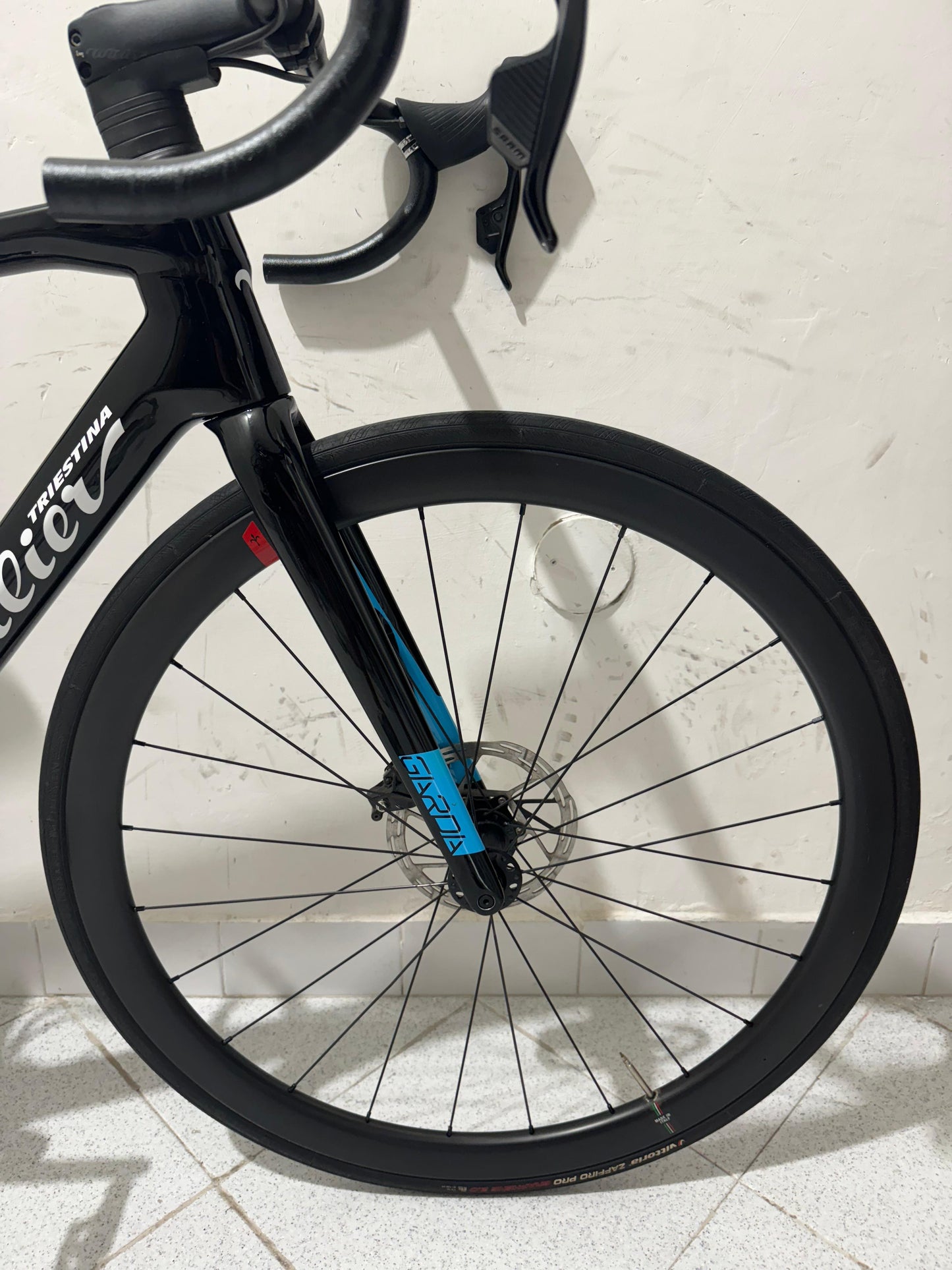 Wilier Garda Disc Axs Størrelse M - Brugt