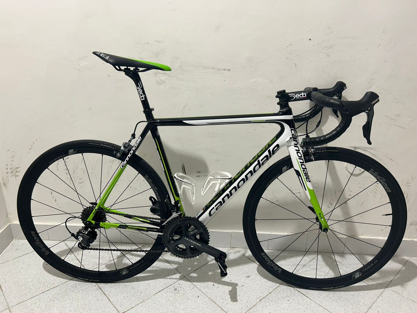 Cannondale SuperSix Evo Taille 54 - Utilisé