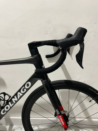 Colnago V4RS DI2 EAU Emirates Tamaño 530 - NUEVO