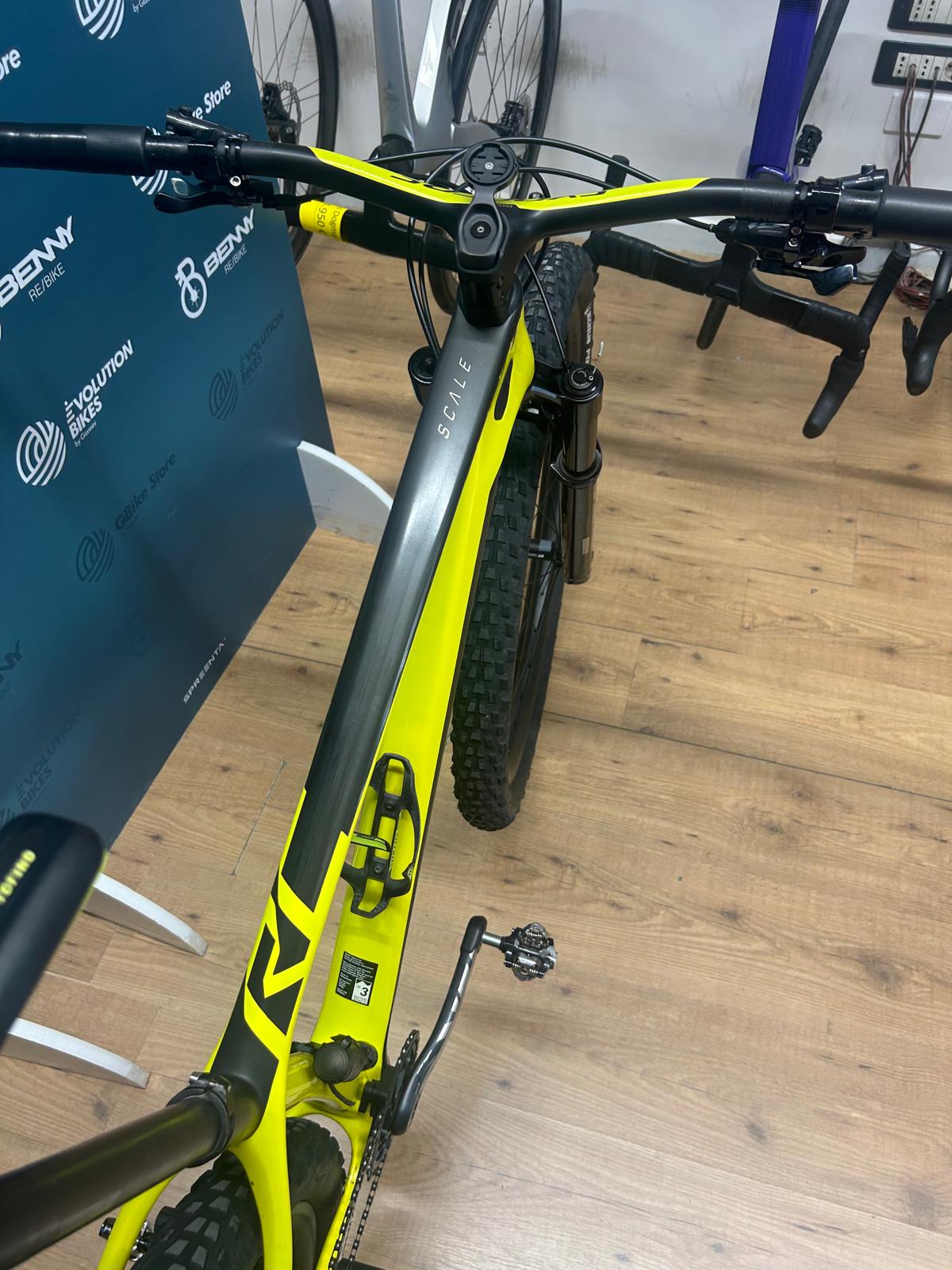 Scott Scale RC World Cup taglia M - Usata