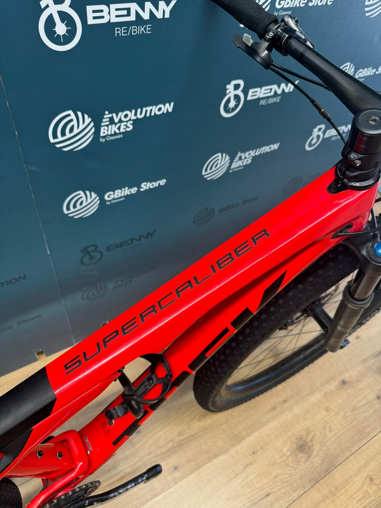 Trek Supercaliber 9.8 Taglia M - Usata