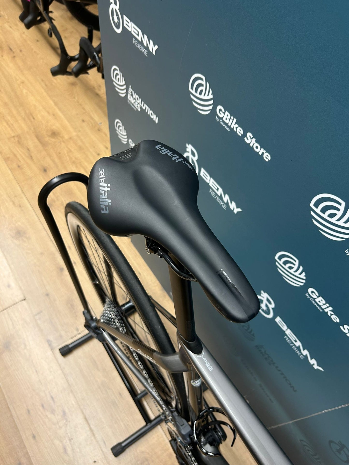 Wilier Rozmiar lustrzanki lustrzanowej XL - Używany