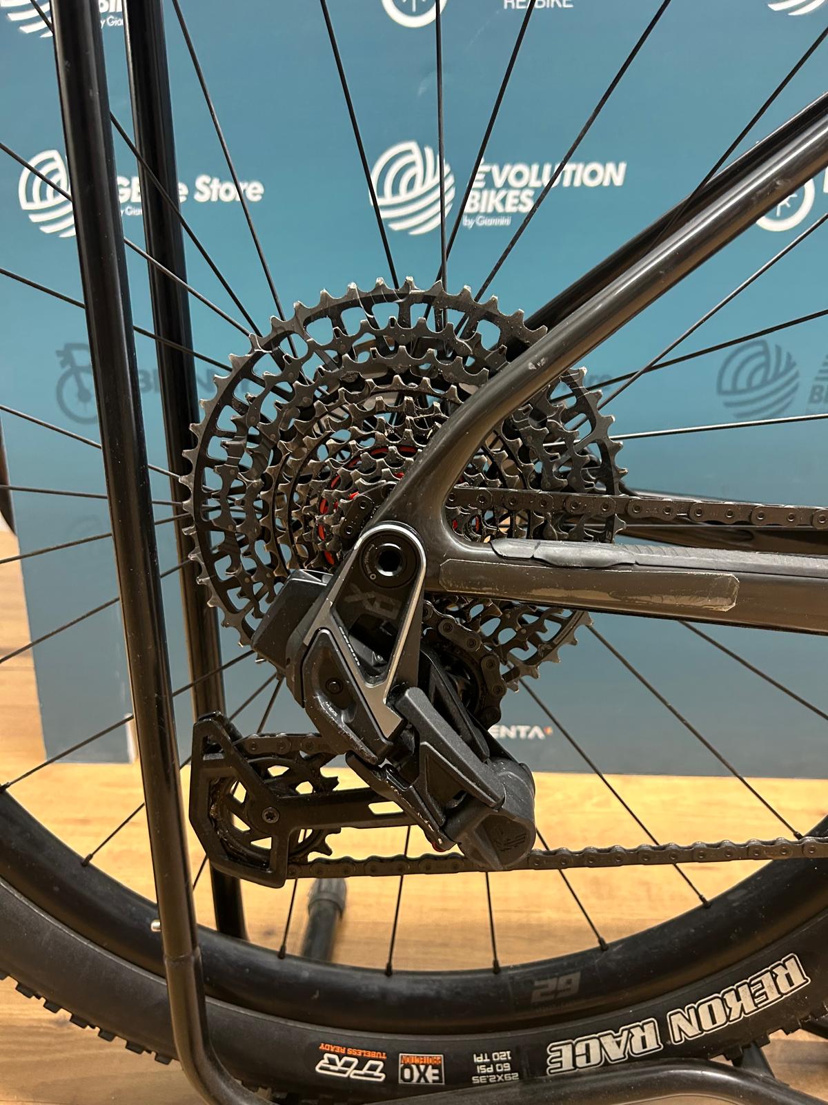 Lapierre Pro Race CF 9,9 Rozmiar L - Używany