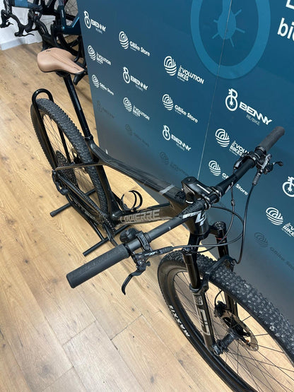 Lapierre Pro Race CF 9,9 Rozmiar L - Używany