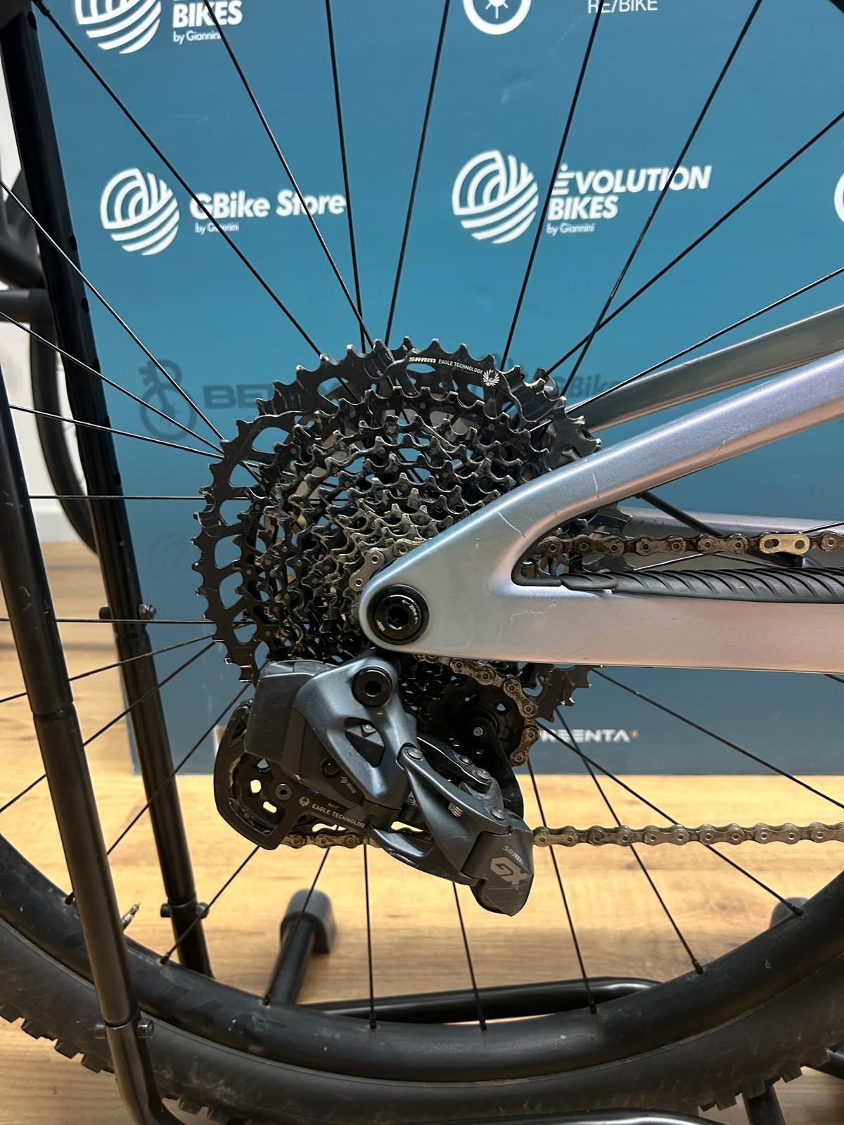 Scott Lumen 900 E-ride Taille L - Utilisé