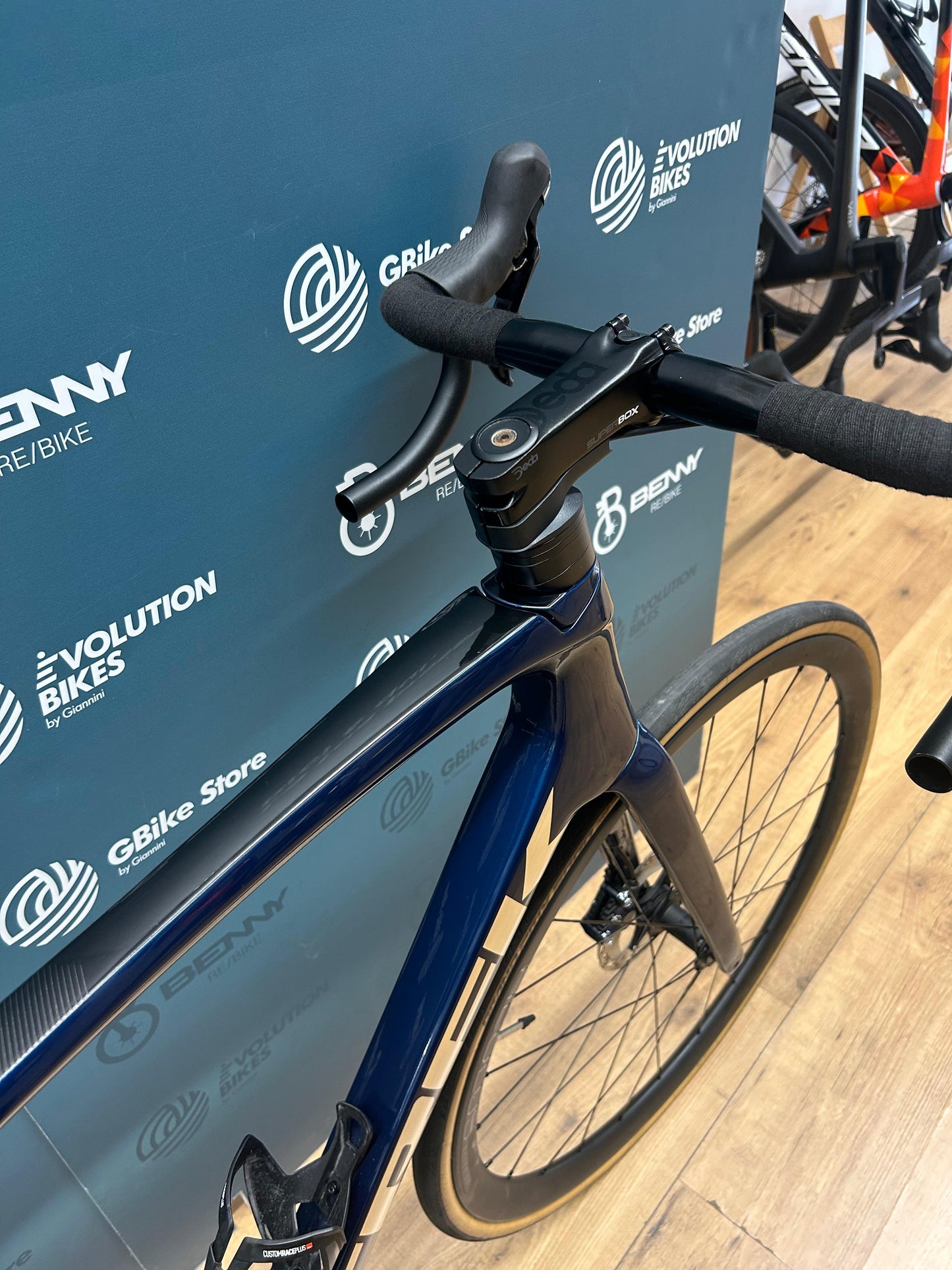 Trek Émonda SL6 Pro Disc Größe 58 - verwendet