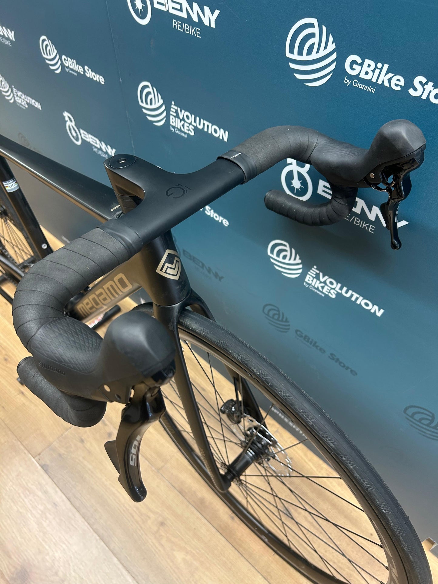 Megamo Raise  Taglia S - Usata