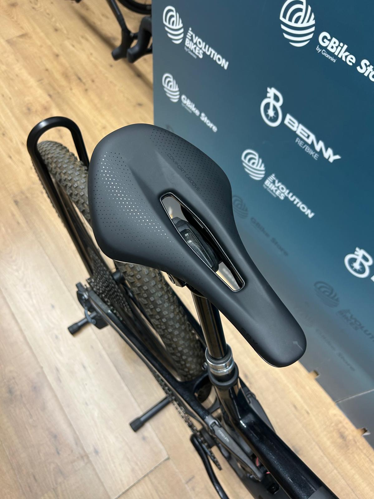 Trek Taille des haches de carburant supérieures M - Utilisé