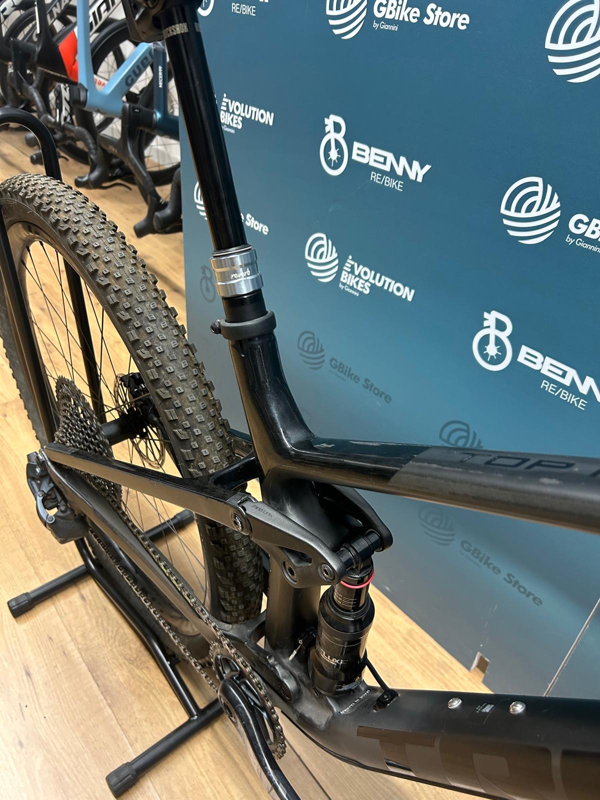 Trek Taille des haches de carburant supérieures M - Utilisé