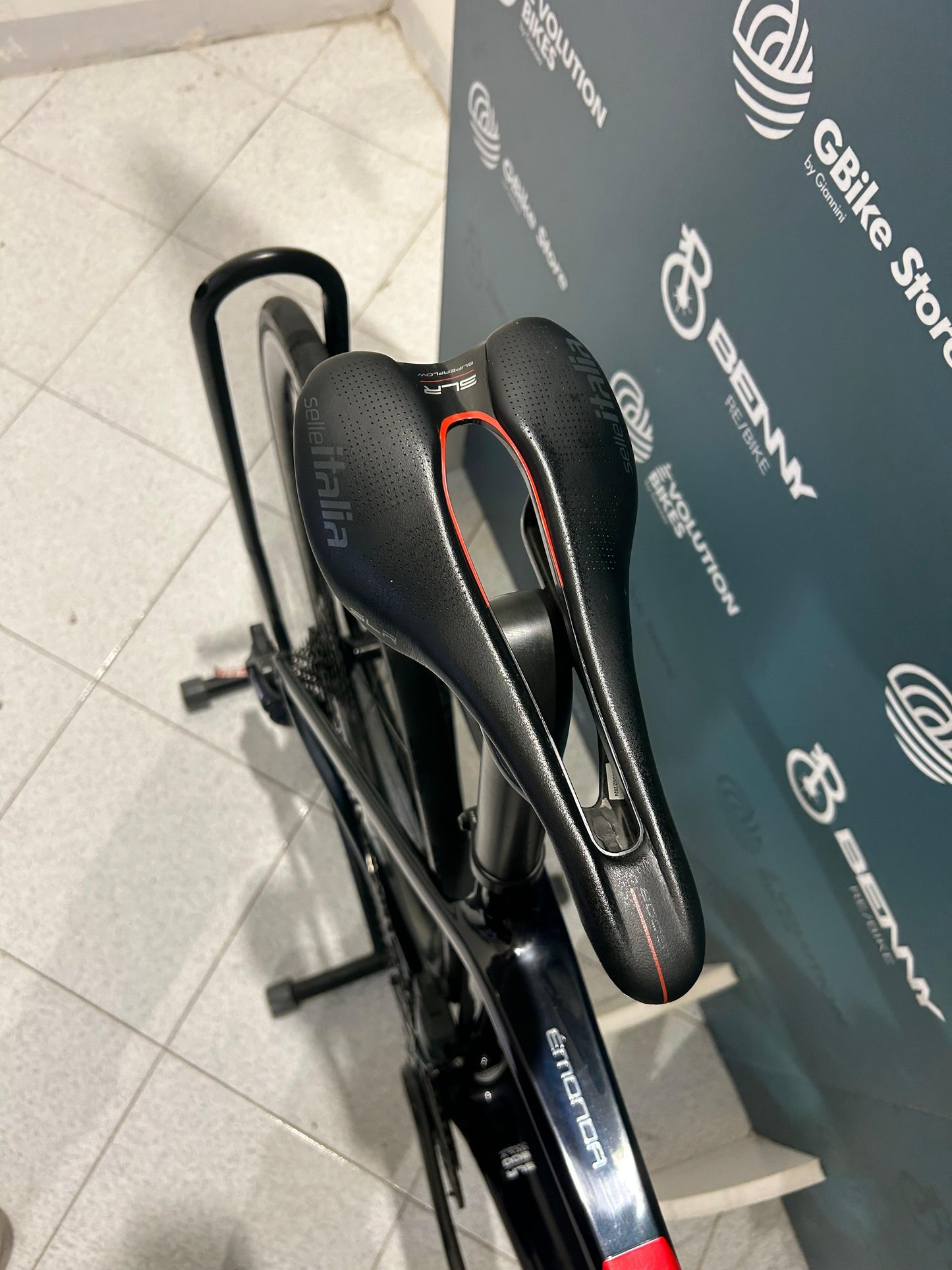 Trek Émonda SLR 7 AXS Size 54 - Used