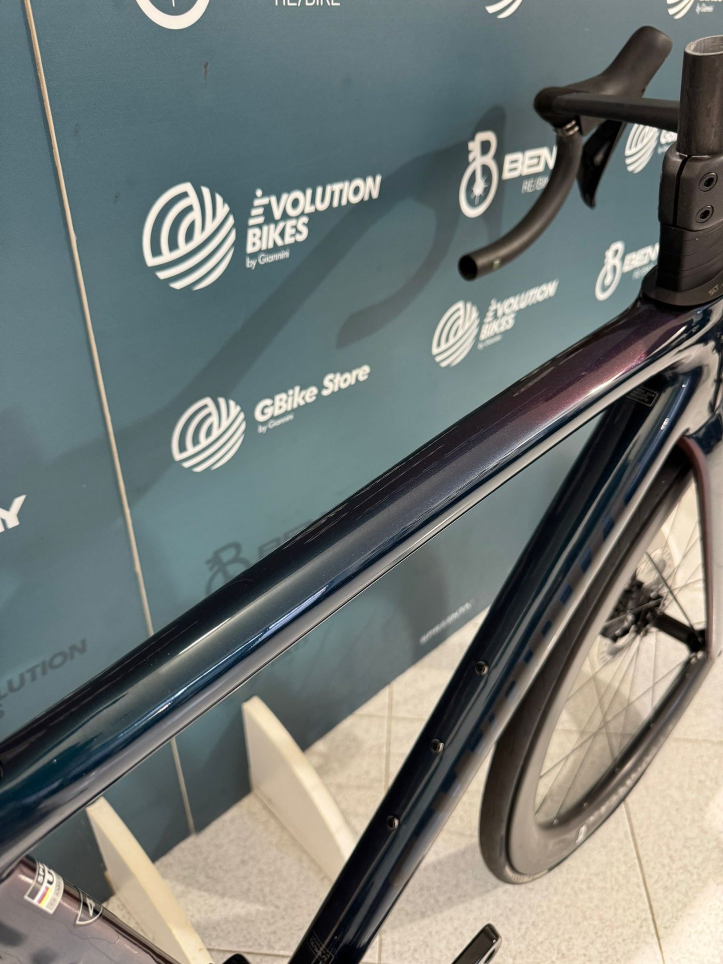 Specjalistyczne S-Works Tarmac SL8 Dura-Ace Di2 12v Rozmiar 49 - Demo