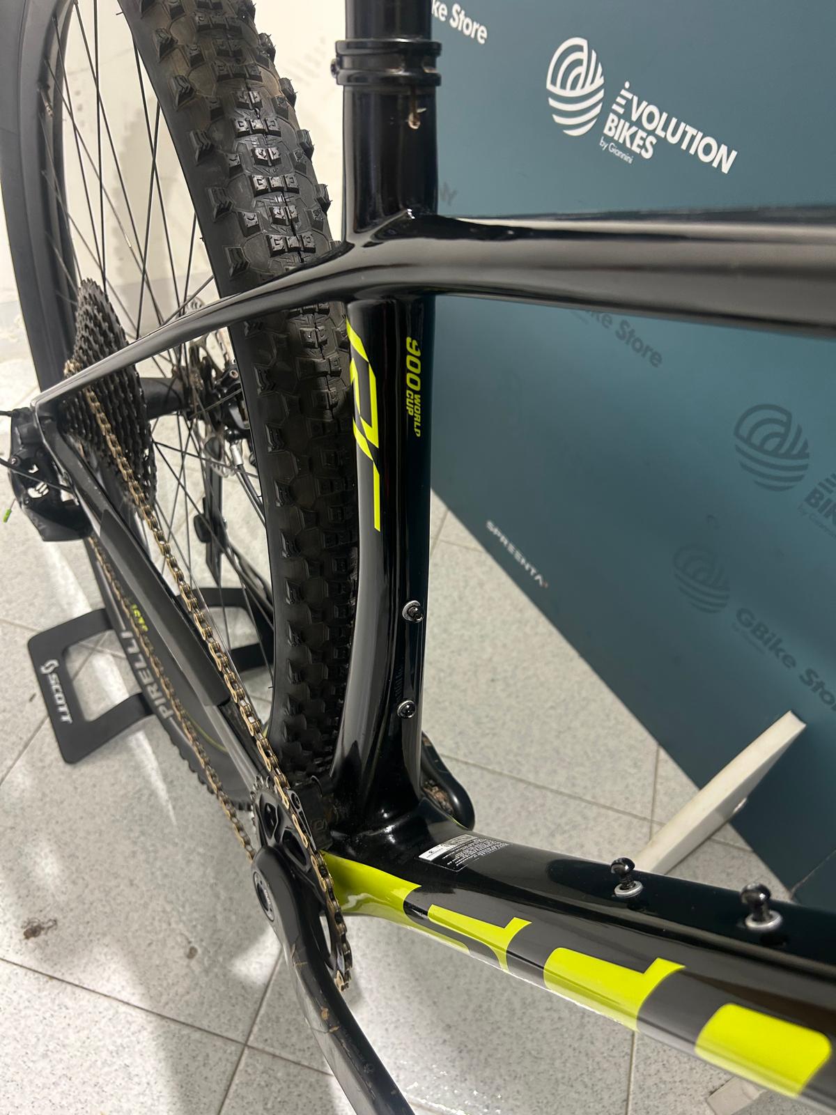 Scott Scale RC 900 World Cup Taglia M - Usata