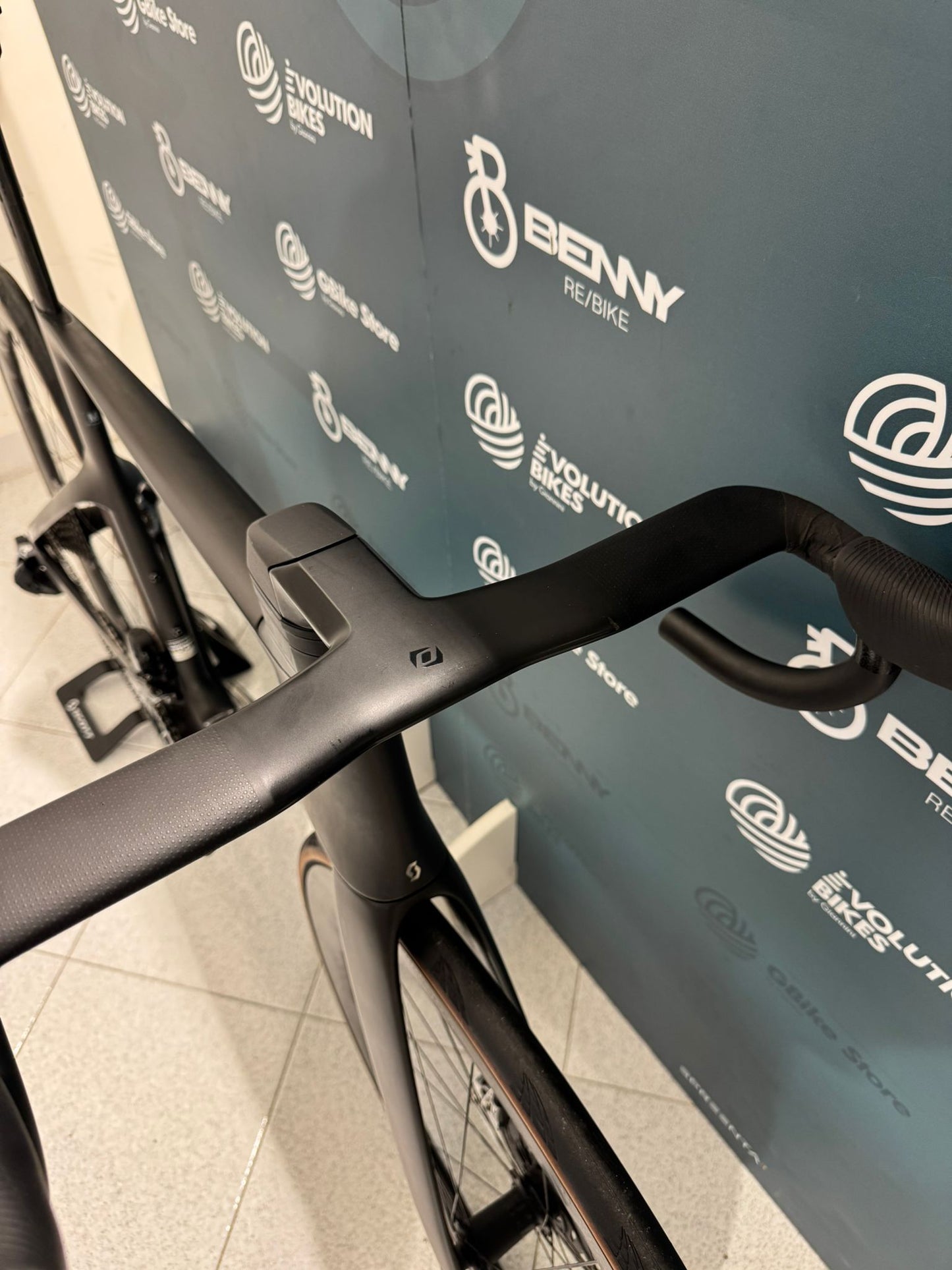 Scott Foil RC Ultimate AXS Size M - Used