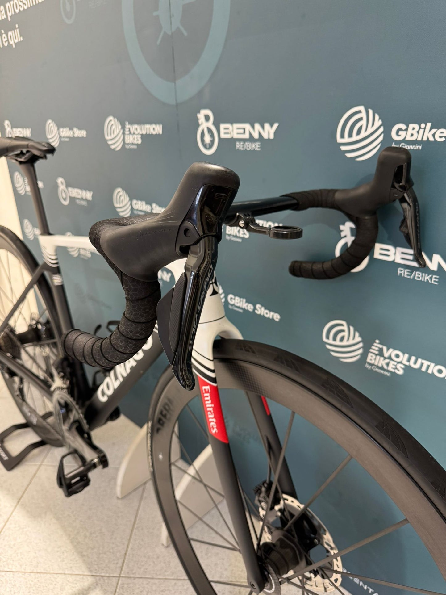 Colnago V5Rs Dura-Ace R9270 Di2 12v, lekki, rozmiar 45,5 - używany