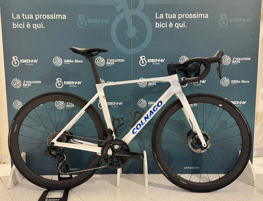 Colnago Disco V5Rs Dura-Ace R9270 Di2 12v Tamaño 485 - Demostración