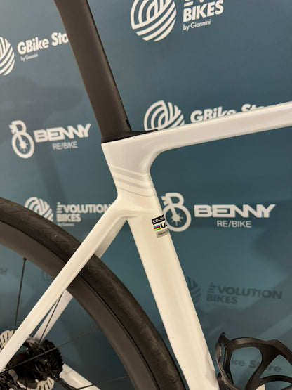 Colnago V5Rs Disc Dura-Ace R9270 Di2 12v Size 485 - Demos