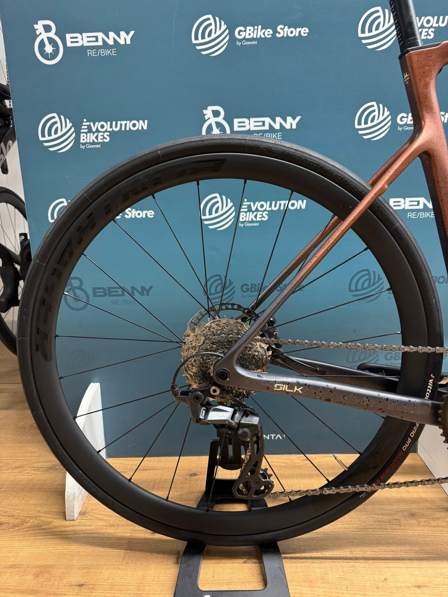 Megamo Seide 08 Größe XL - Gebraucht