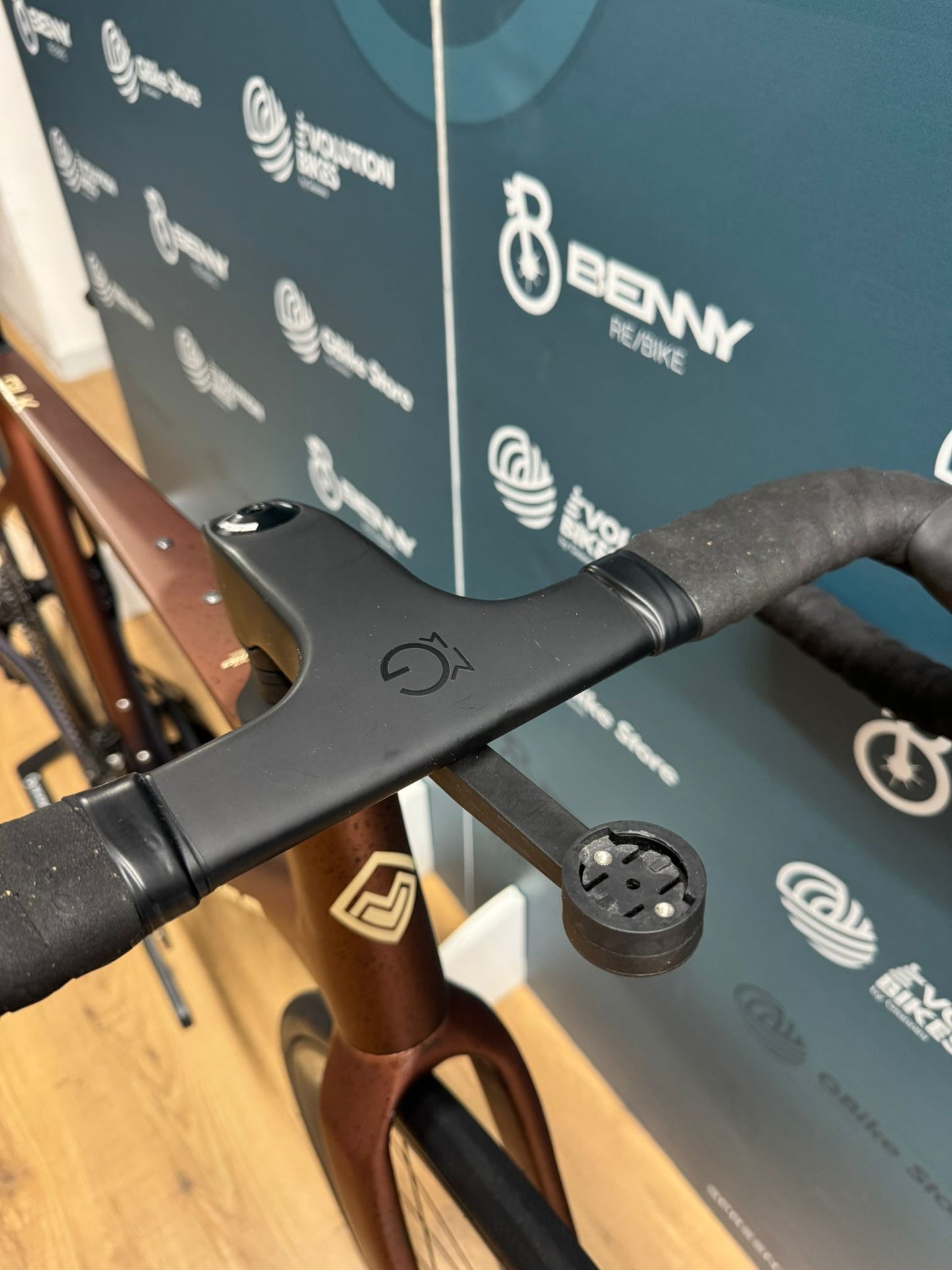 Megamo Seide 08 Größe XL - Gebraucht