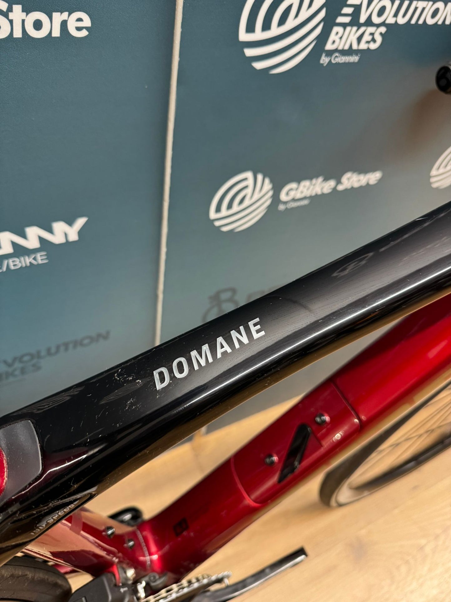 Trek Domane SL 6 AXS Disc Size 47 - Demos