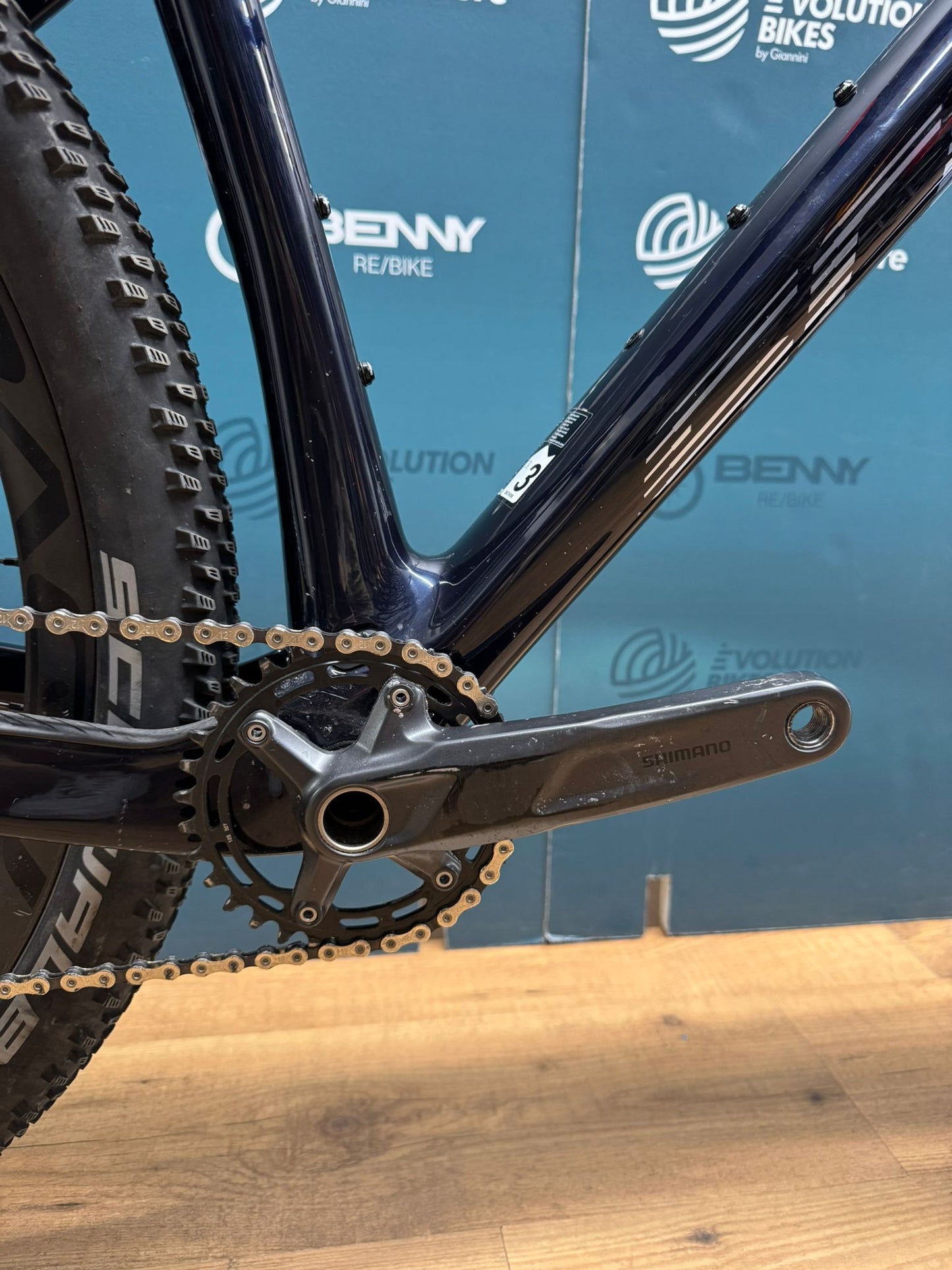 Scott Scale Taille 930 L - Utilisé