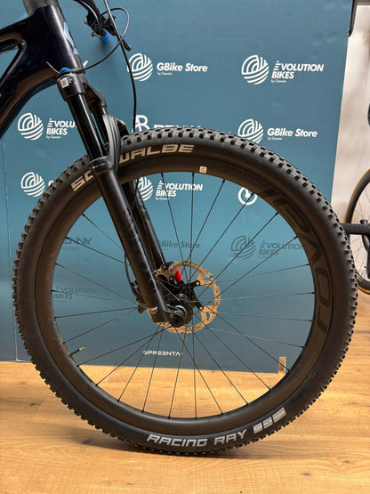 Scott Scale Taille 930 L - Utilisé