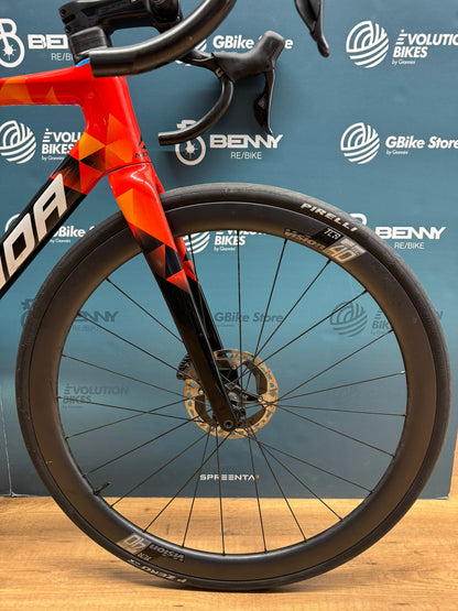 Rzeźba Merida Bahrajn Zwycięski Rozmiar M - Używany