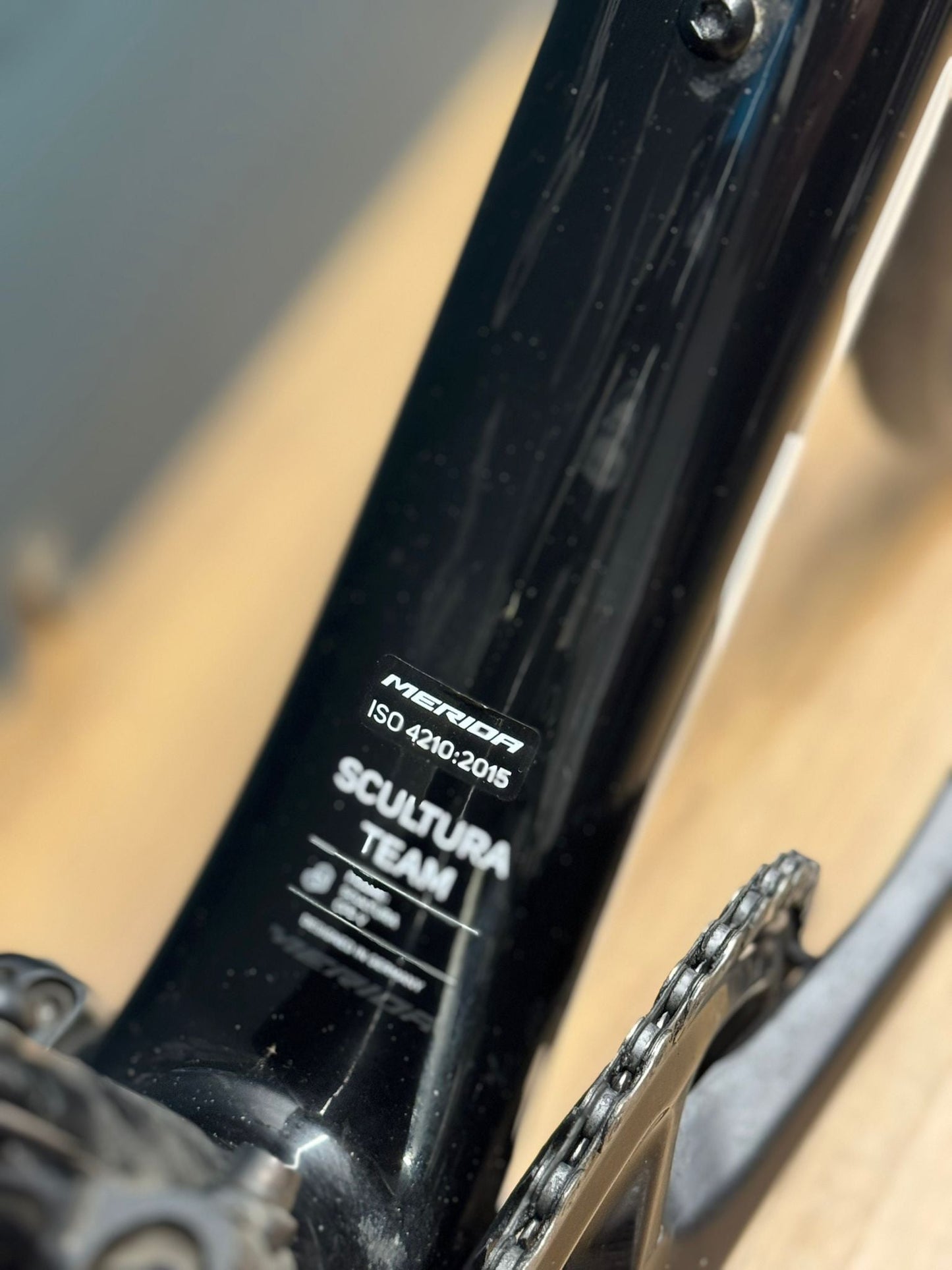 Rzeźba Merida Bahrajn Zwycięski Rozmiar M - Używany