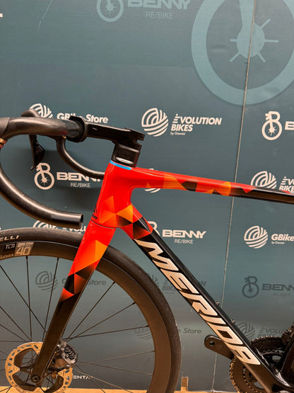 Rzeźba Merida Bahrajn Zwycięski Rozmiar M - Używany