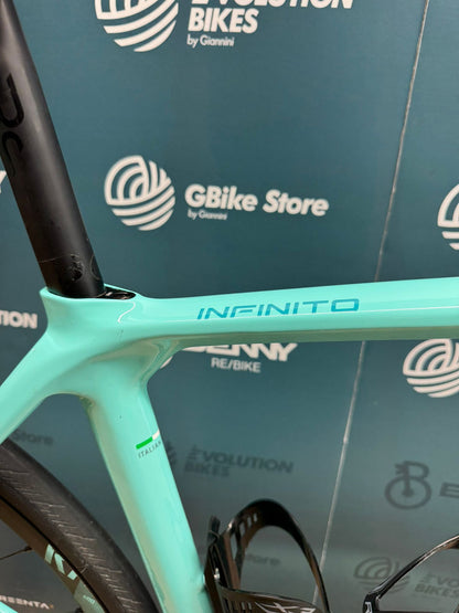 Bianchi Infinito Disc Ultegra Di2 12v Größe 53 - Gebraucht