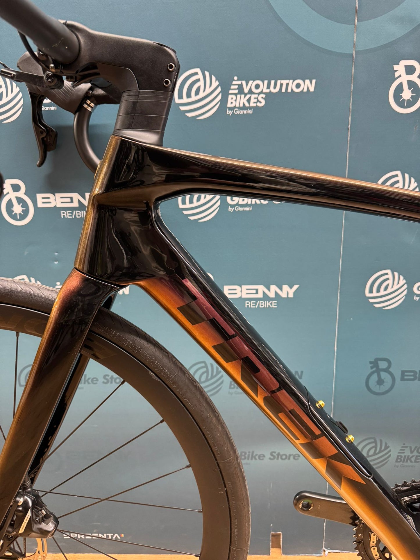 Trek Domane SLR 7 AXS Tamaño M - Usado