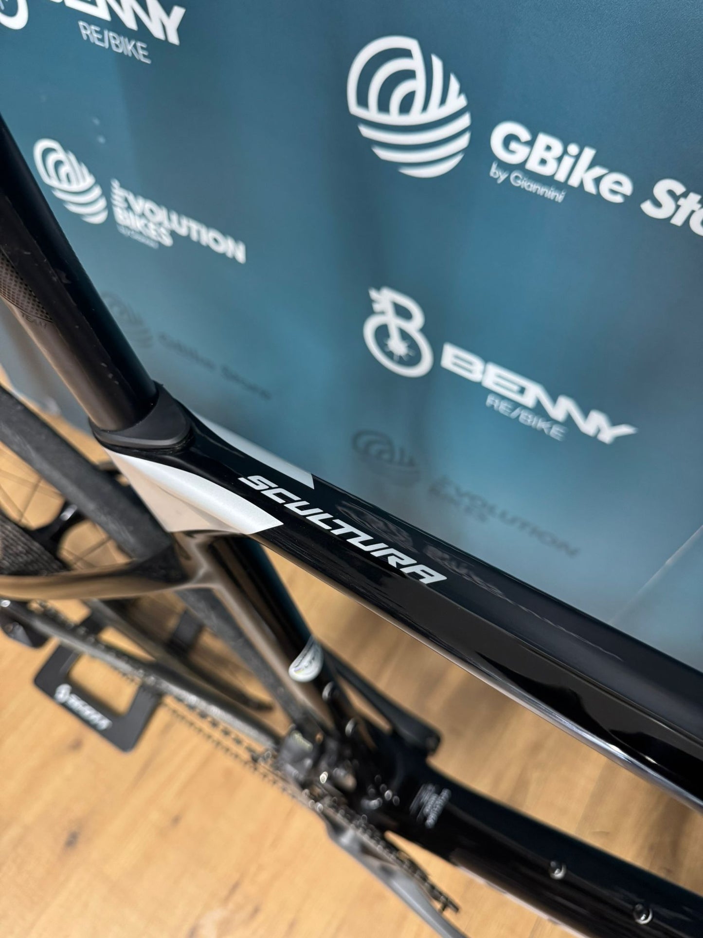 Merida Scultura 8000 Ultegra Di2 12v Taille M - Utilisé