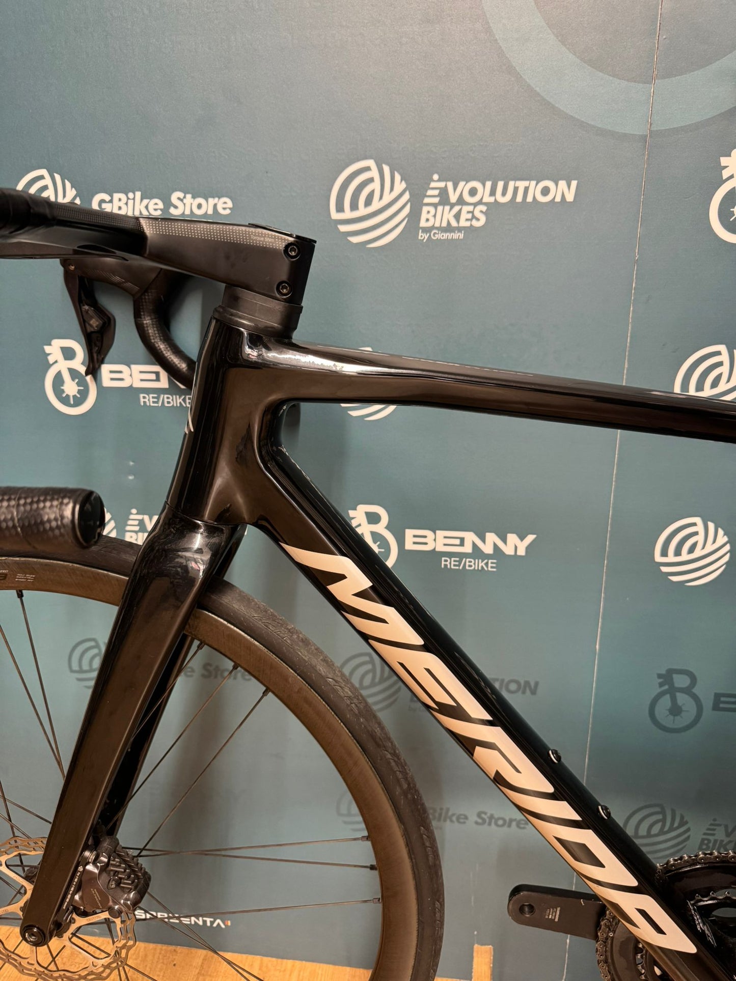 Merida Scultura 8000 Ultegra Di2 12v Taille M - Utilisé