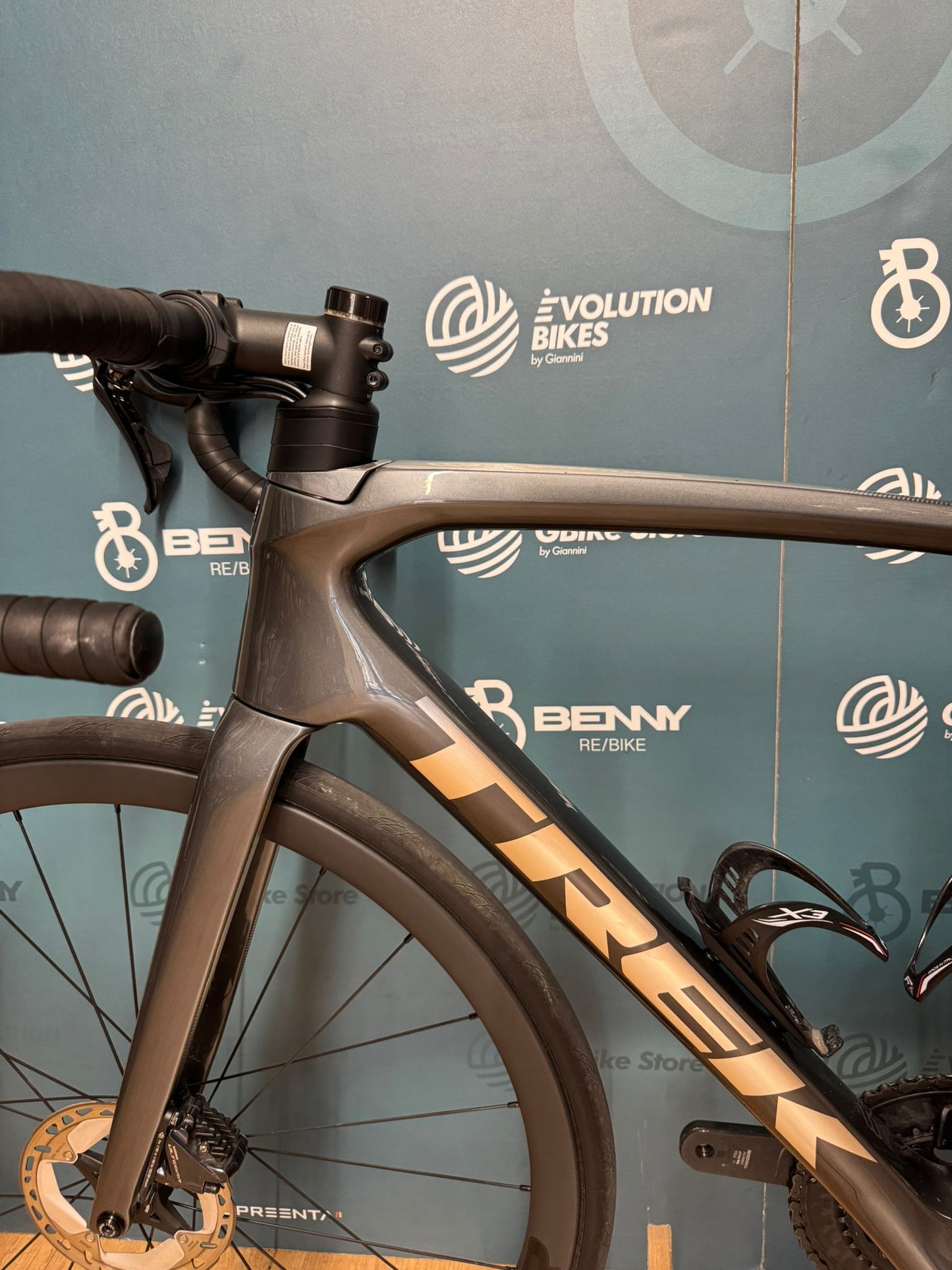 Trek Émonda SL 6 Tarcza rozmiar 56 - Używana