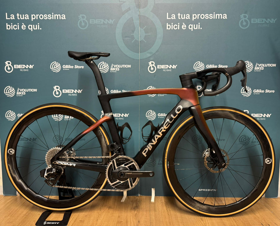 Pinarello Dogma F Red E1 AXS 12v Taglia 51.5 - Usata