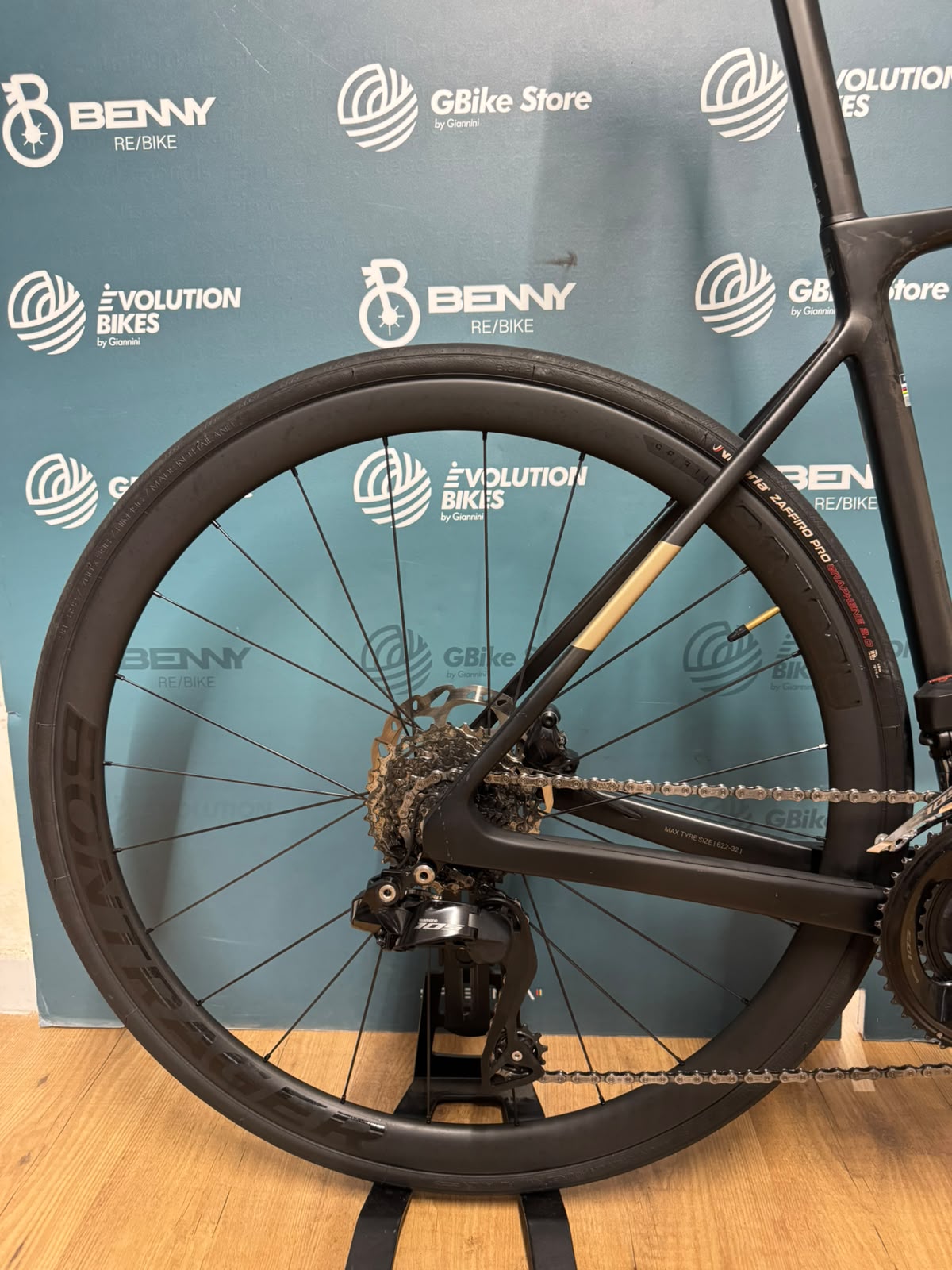 Megamo Raise 15 Disc Di2 Taglia L - Usata