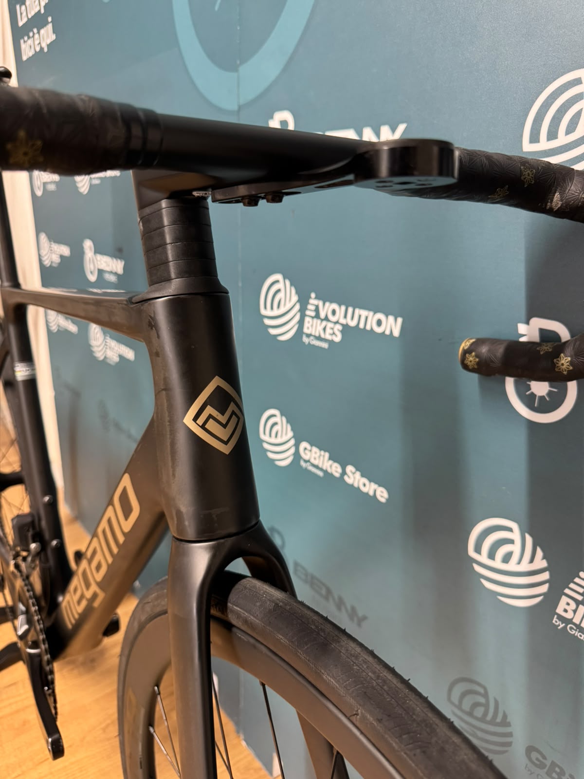 Megamo Raise 15 Disc Di2 Taglia L - Usata