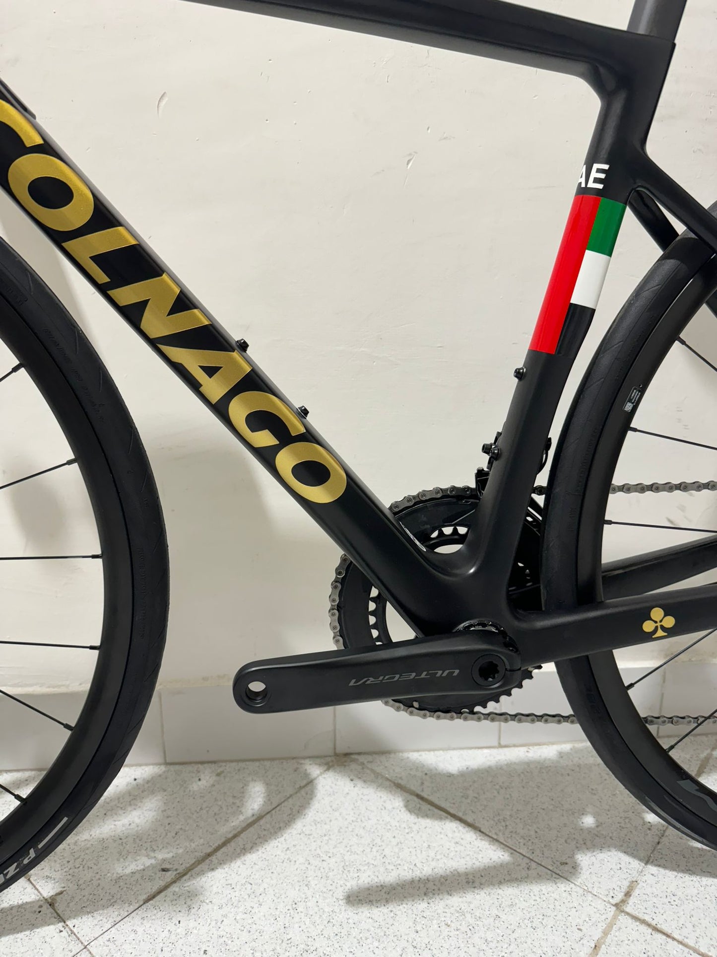 Colnago V3RS Emirates storlek 45S - Används