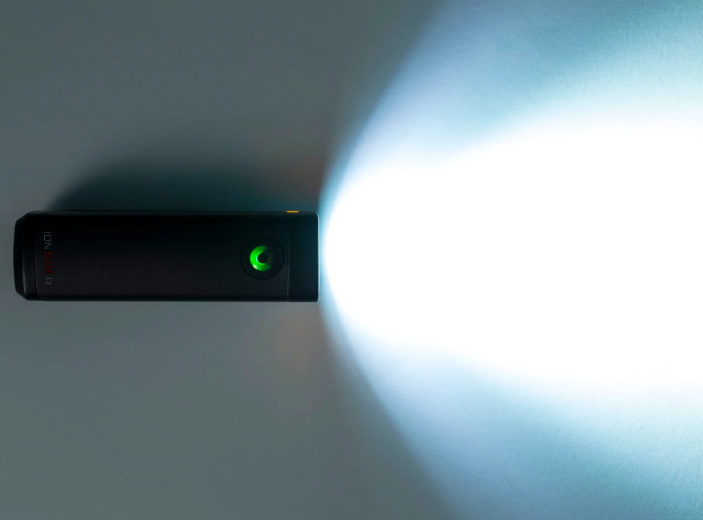 Luce Anteriore Bontrager Ion Elite R